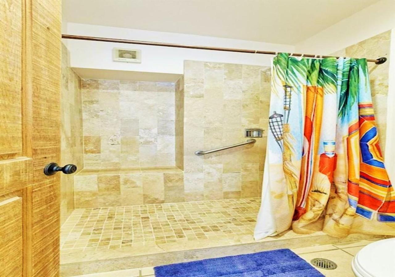 Right On The Beach! Rocky Point Condo Rental - 2 Bedroom Penthouse Beachfront ภายนอก รูปภาพ